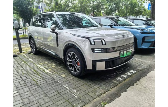 Lynk&Co 900, пробег 1,3 тысячи км